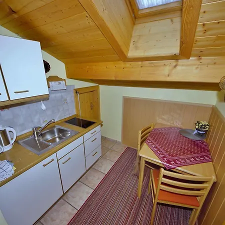 Johannesklause Apartment *